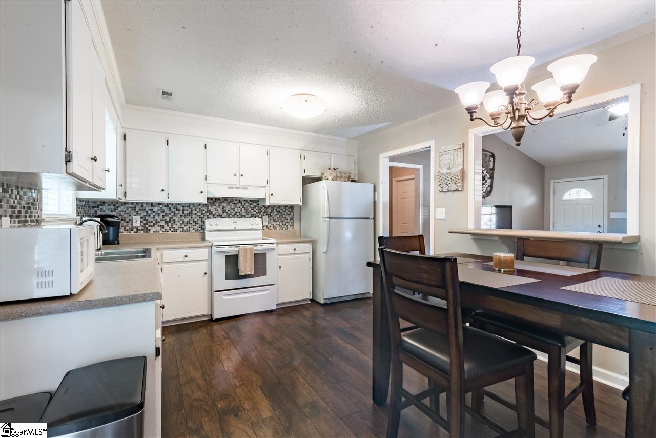 166 Old Timber Road Woodruff, SC 29388 - Photo 7 of 25 Gallery Image 7