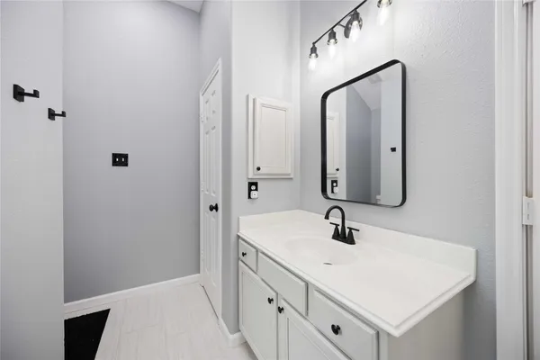 $2,100 | 3345 Berzin Court, Katy, TX 77493