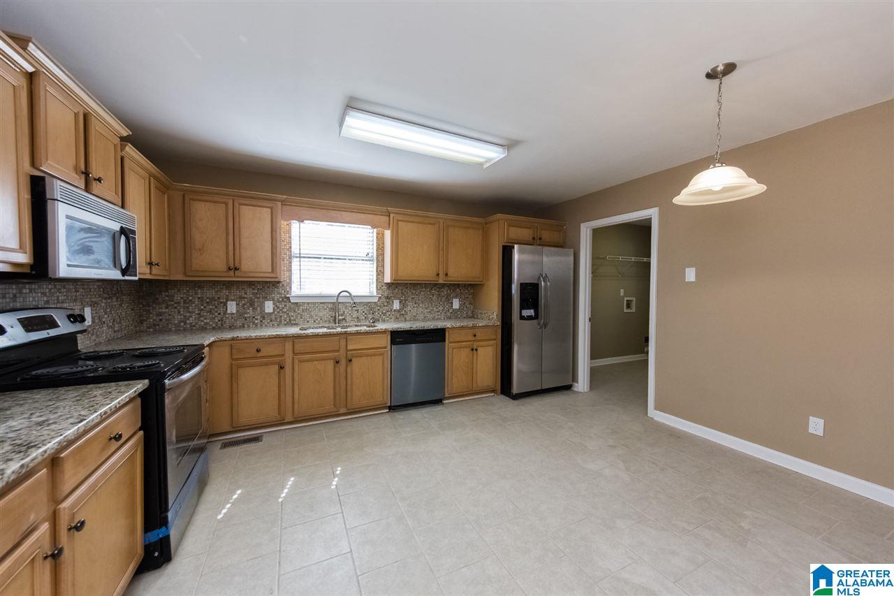 622 Cory Street Bessemer, AL 35020 - Photo 9 of 23