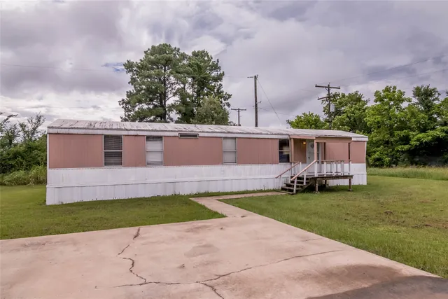$750 | 1345 Farm To Market 405, Unit 1, Huntsville, TX 77320
