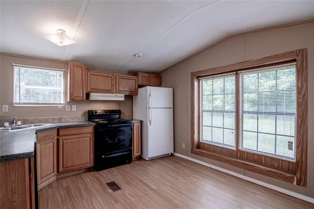 $750 | 1345 Farm To Market 405, Unit 1, Huntsville, TX 77320