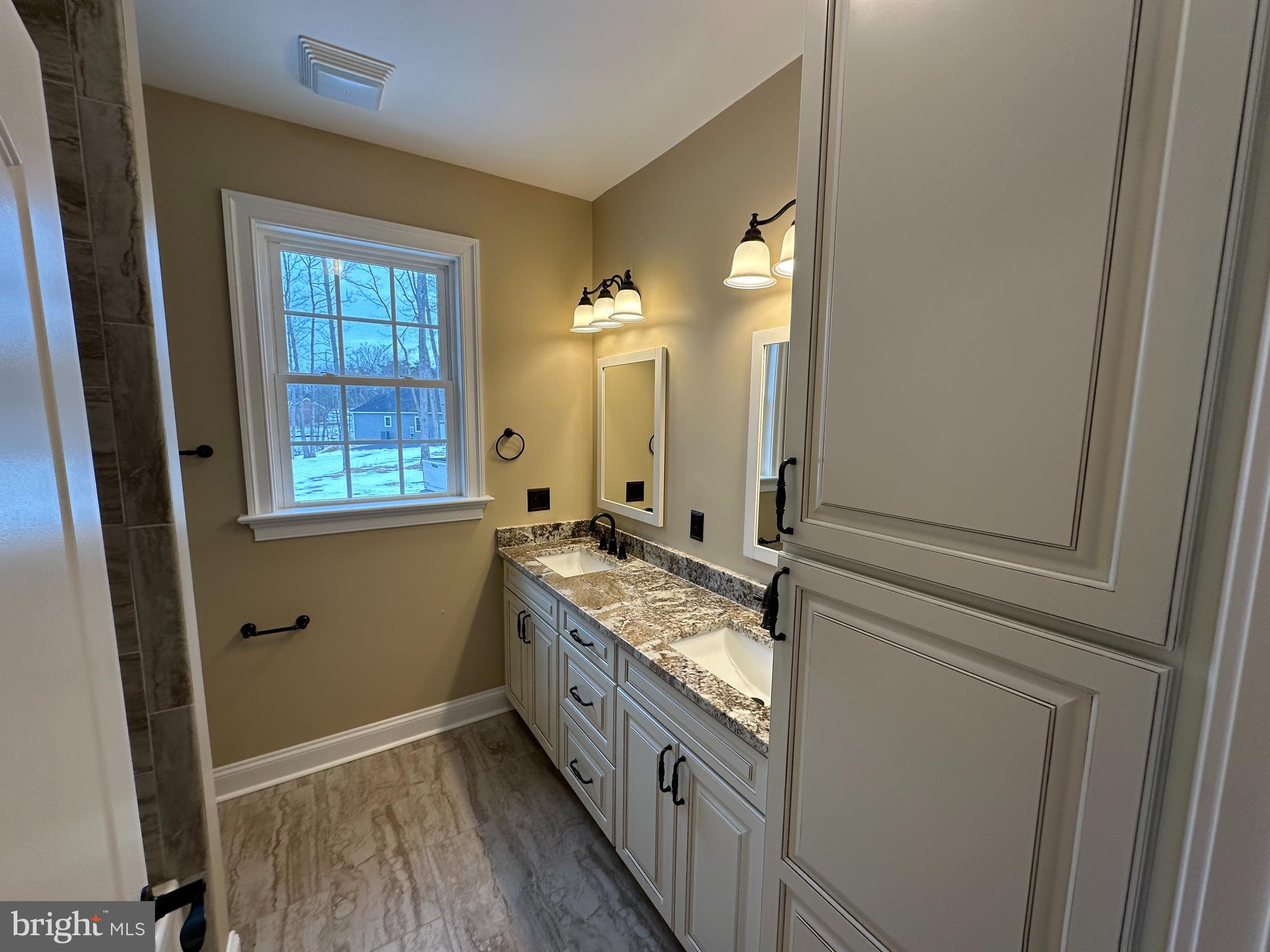 125 Split Rdg Lane Winchester, VA 22602 - Photo 27 of 35 Gallery Image 27