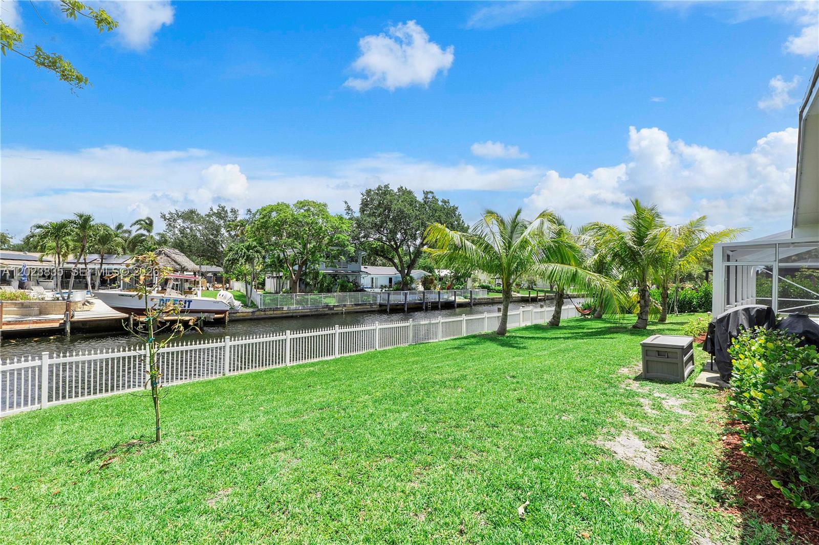6241 Southwest 16th Street Plantation, FL 33317 - Photo 27 of 36