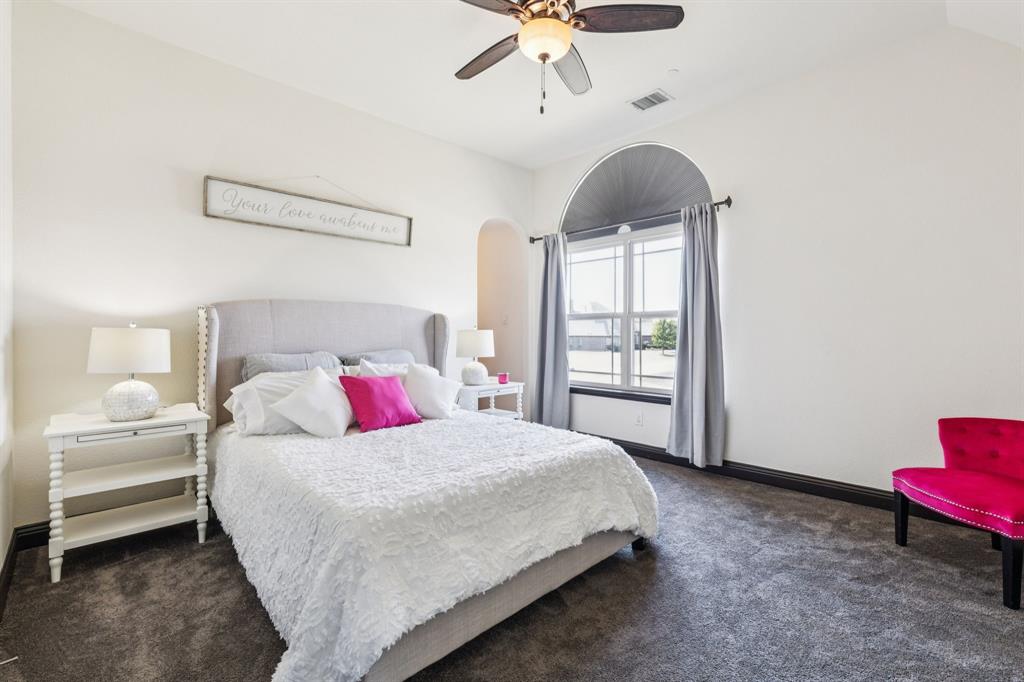 1545 Sara Cove Lucas, TX 75002 - Photo 24 of 40 Additional guest room with bath and walk-in closet