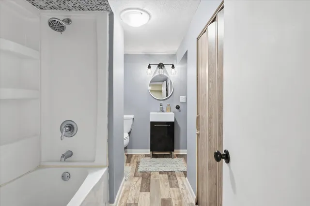 $315,000 | 3445 Lester Avenue, Hastings, MN 55033