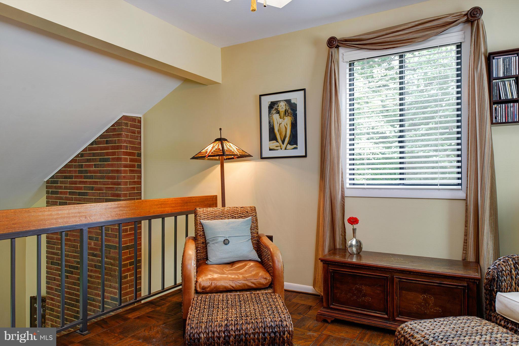 11817 Grey Birch Place Reston, VA 20191 - Photo 21 of 30 Loft