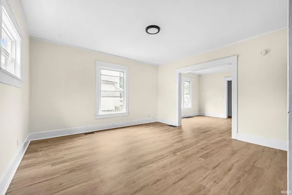 $204,900 | 110 North Sheridan Street, Kendallville, IN 46755