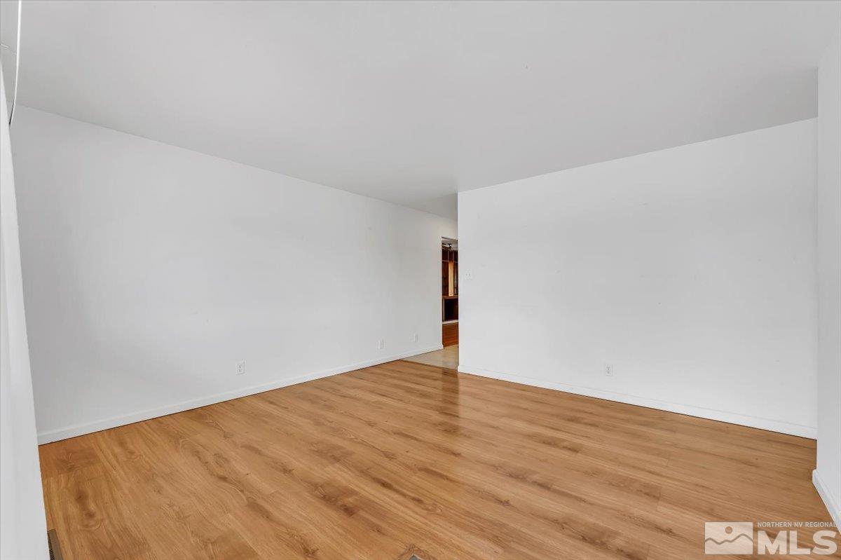 643 Ibis Lane Reno, NV 89503 - Photo 9 of 40 Photo 9