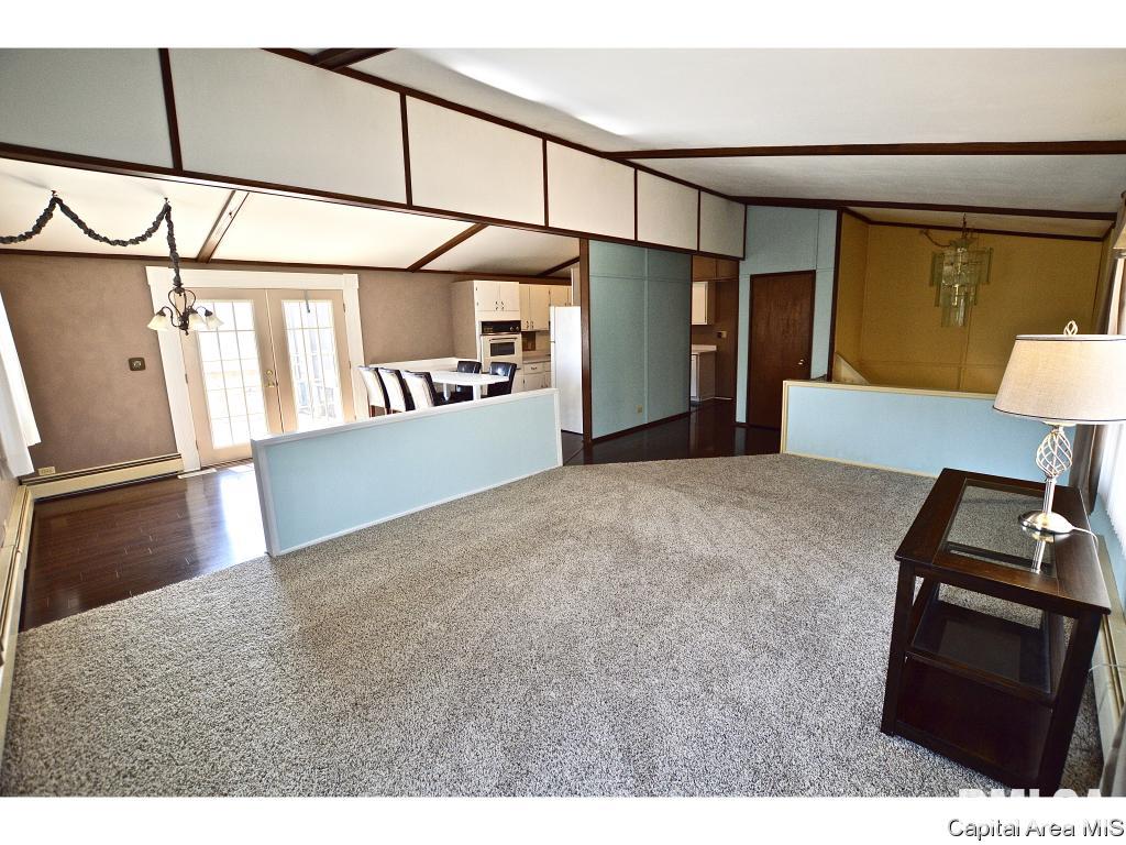 4920 Whispering Lane Rochester, IL 62563 - Photo 7 of 35