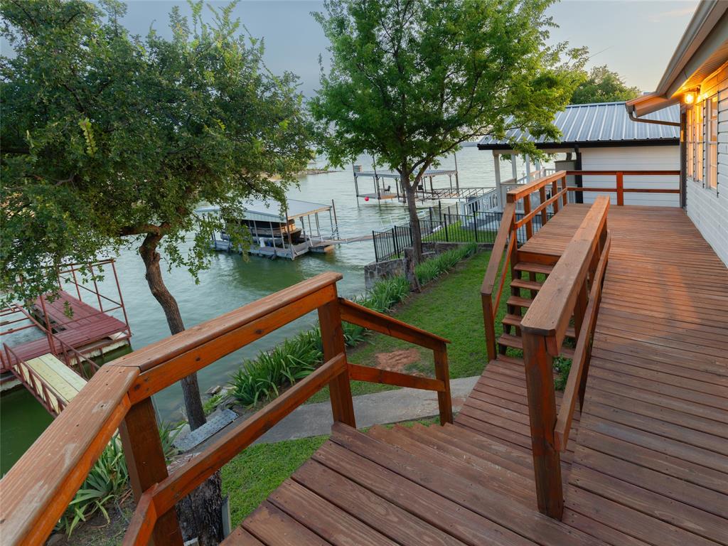121 Lure Street Bridgeport, TX 76426 - Photo 5 of 37