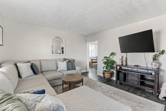 $199,900 | 2719 North A Street, Elwood, IN 46036