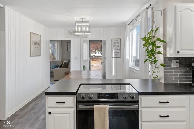 $199,900 | 2719 North A Street, Elwood, IN 46036