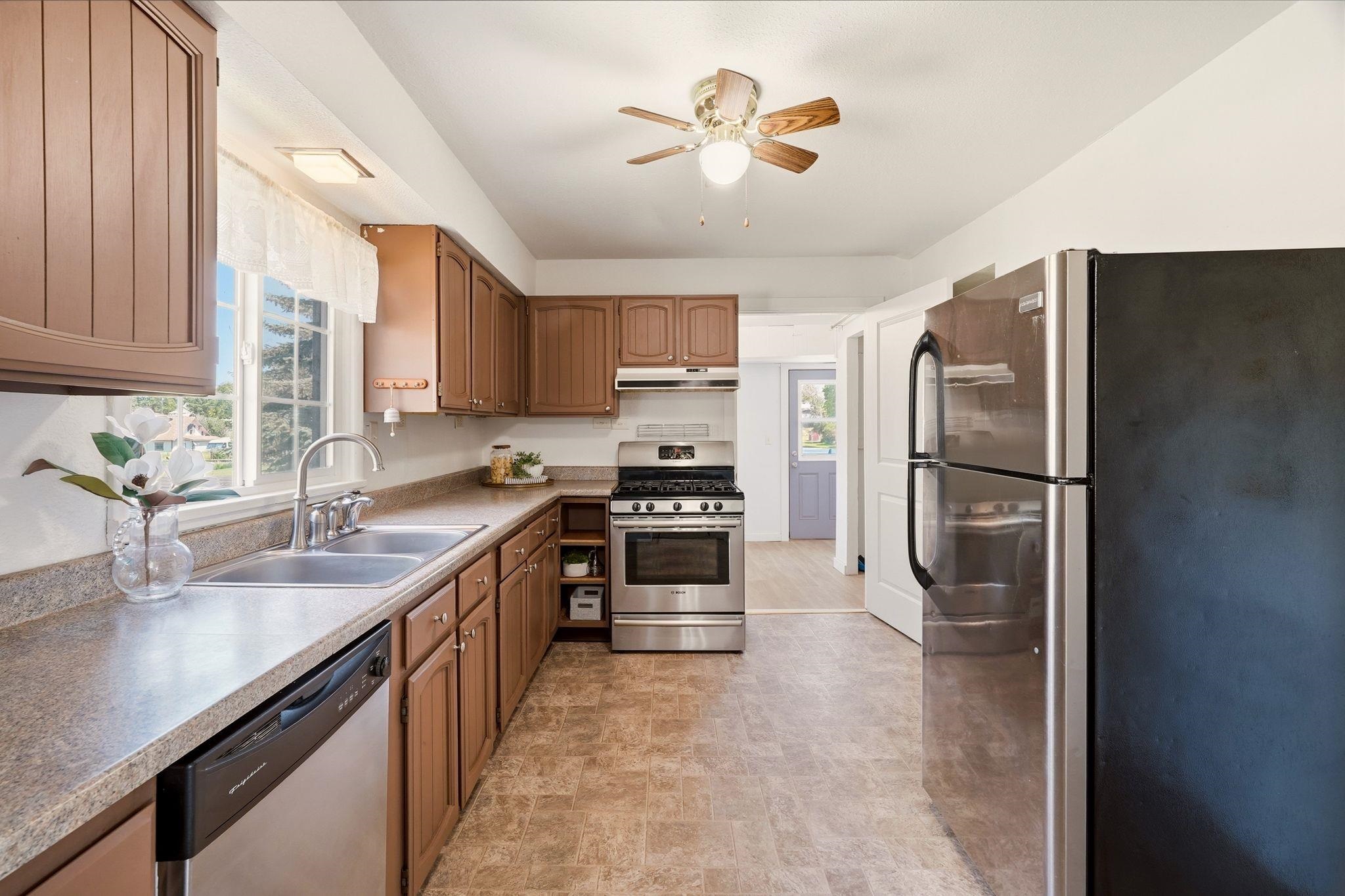 100 North Main Street Spangle, WA 99031 - Photo 11 of 38