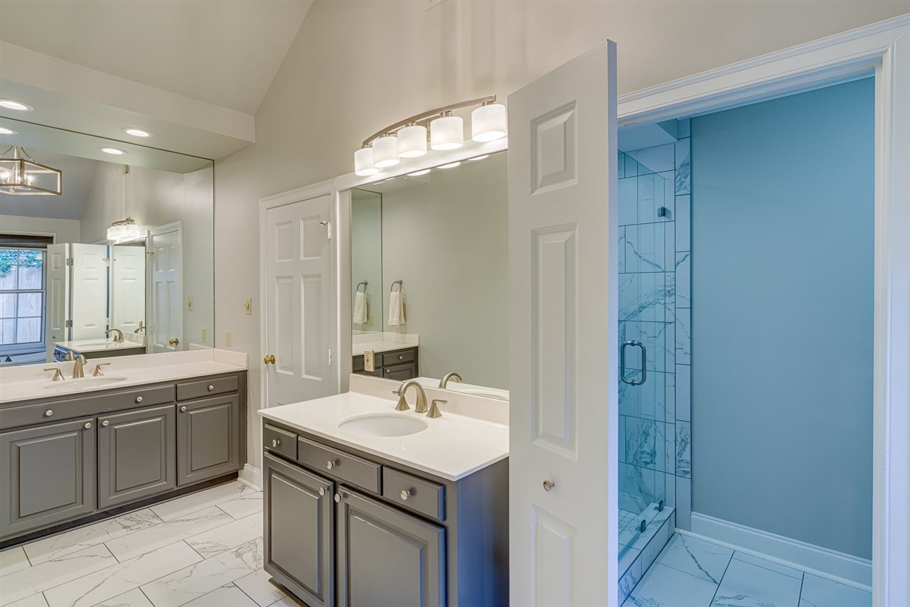 453 Greenfield Road Memphis, TN 38117 - Photo 16 of 25 Gallery Image 16