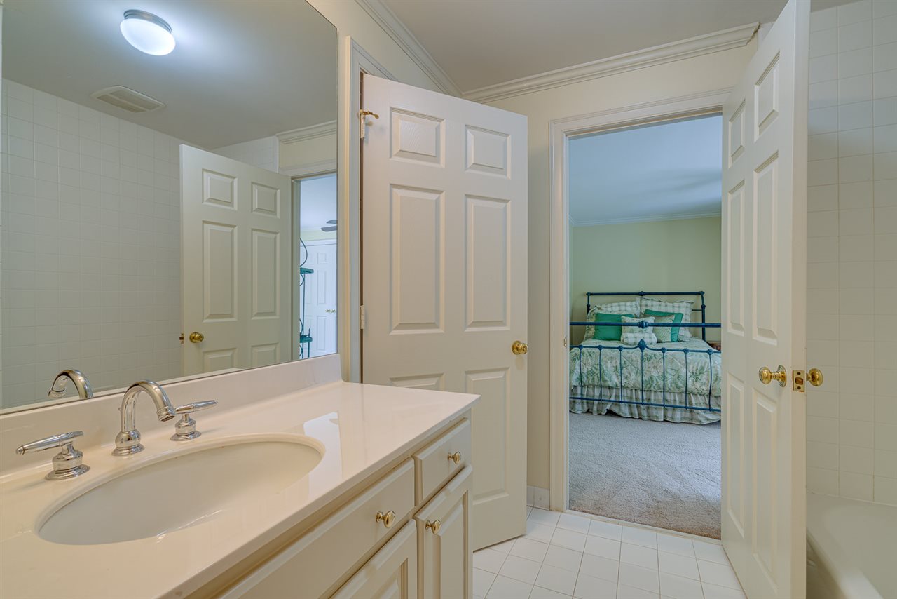 453 Greenfield Road Memphis, TN 38117 - Photo 20 of 25 Gallery Image 20