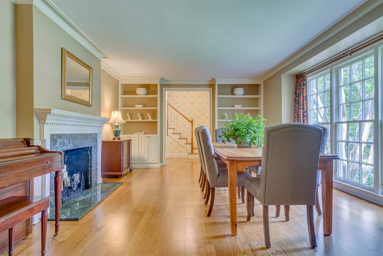 453 Greenfield Road Memphis, TN 38117 - Photo 6 of 25 Gallery Image 6