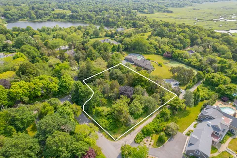 $1,195,000 | 157 Scudder's Lane, Barnstable, MA 02630