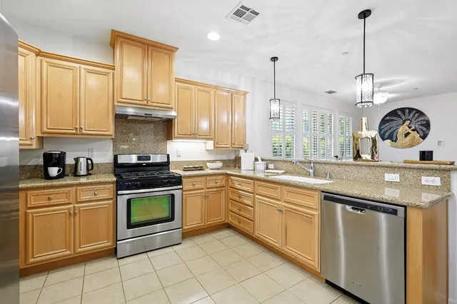 $499,000 | 1225 Marseille Lane, Roseville, CA 95747