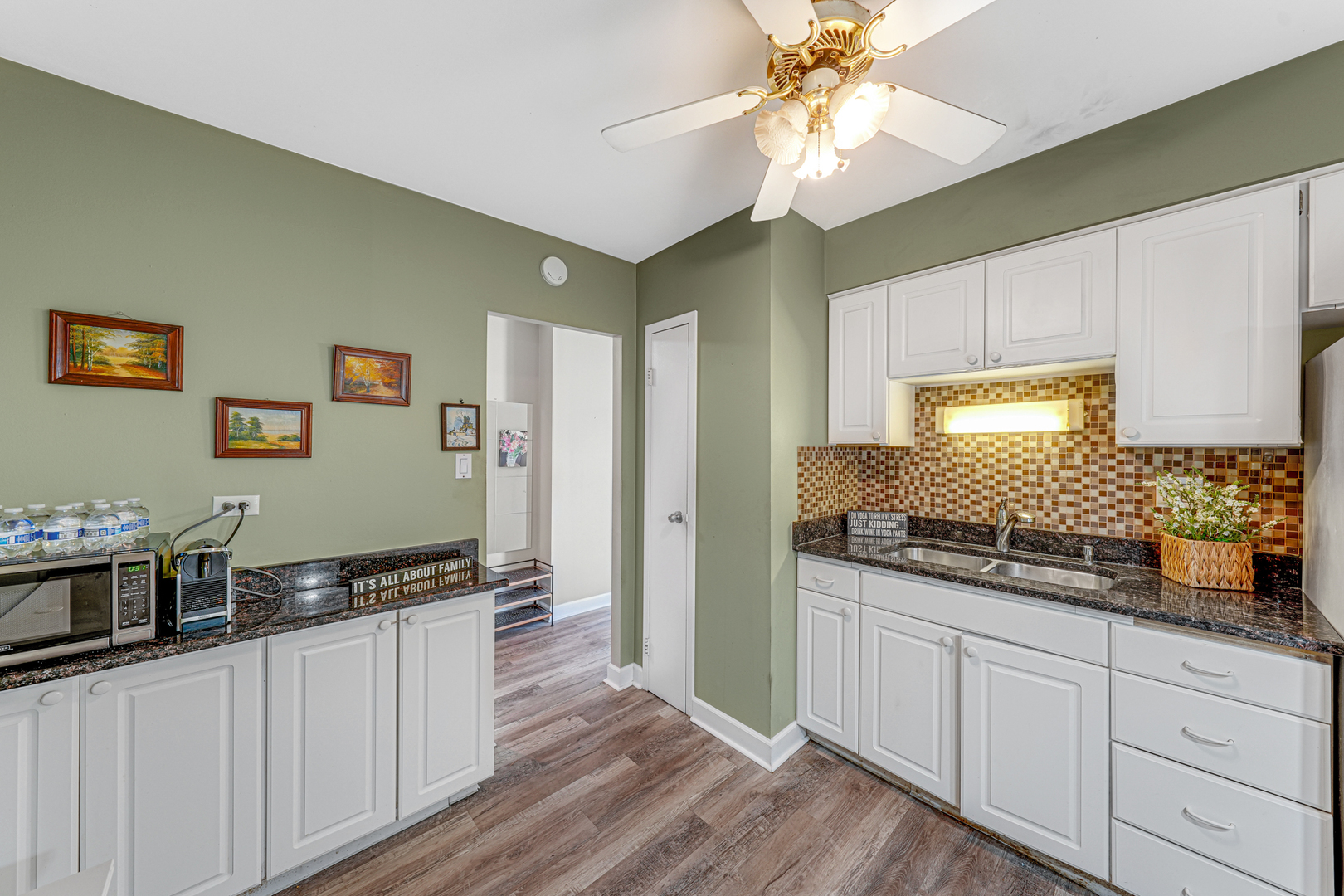 9001 Golf Road, Unit 9C Des Plaines, IL 60016 - Photo 8 of 14
