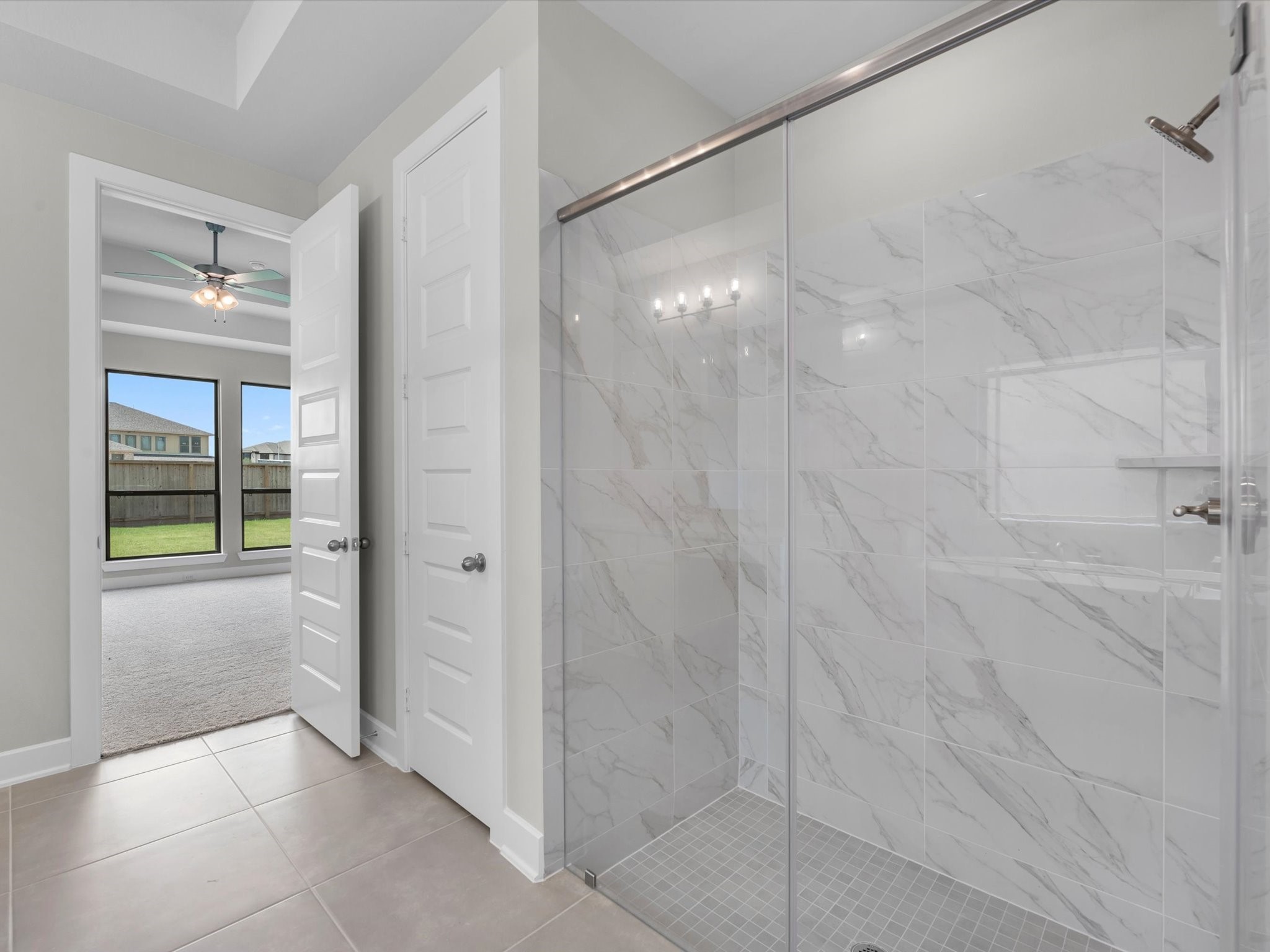 9218 Angelfish Way Manvel, TX 77578 - Photo 13 of 28 Representative image. Features, specifications, selections and colors may vary.