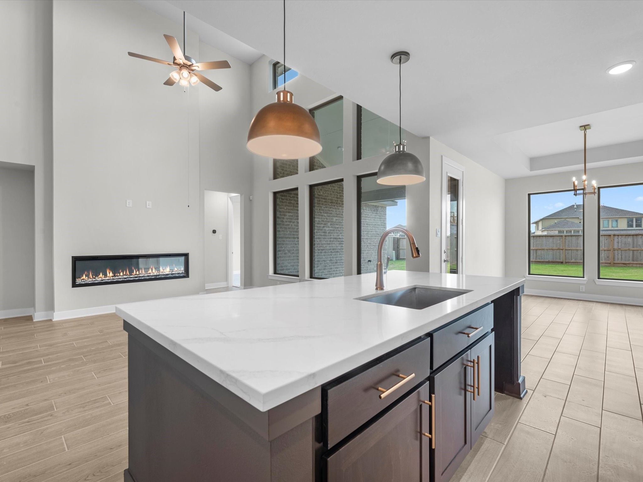 9218 Angelfish Way Manvel, TX 77578 - Photo 6 of 28 Representative image. Features, specifications, selections and colors may vary.