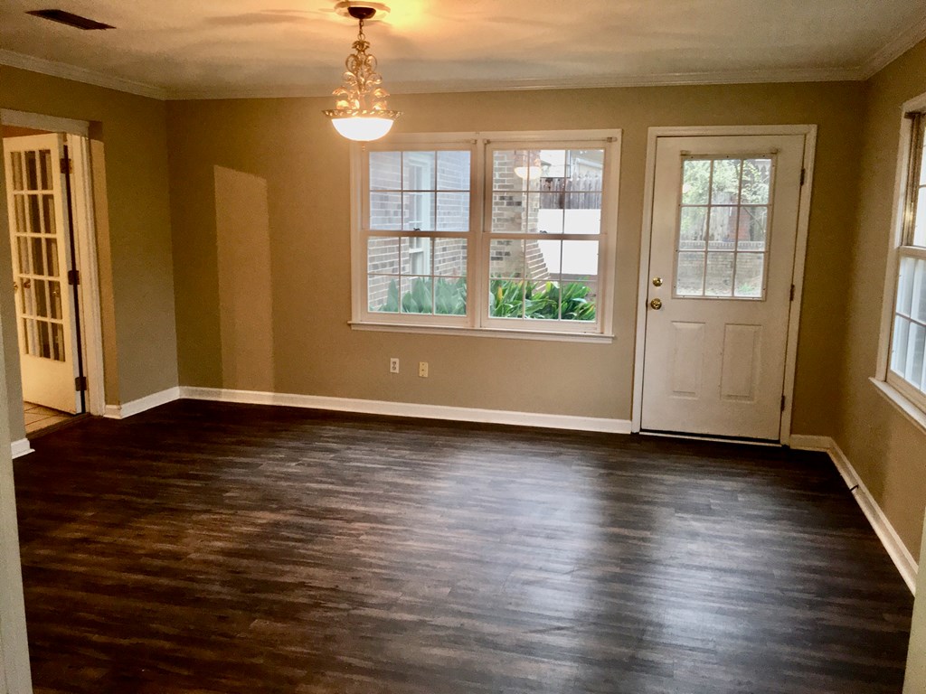 2810 Briarcliff Road Dothan, AL 36303 - Photo 21 of 30 Sitting Area/Office off MBR