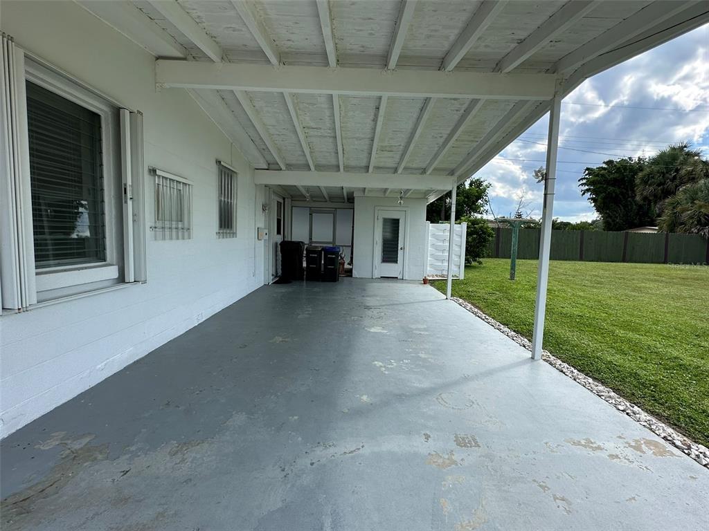 8265 Shumock Avenue North Port, FL 34287 - Photo 27 of 33