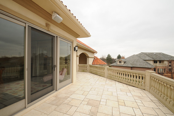 10 Ruffled Feathers Drive Lemont, IL 60439 - Photo 20 of 25 a view of a terrace