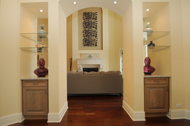 10 Ruffled Feathers Drive Lemont, IL 60439 - Photo 7 of 25 a room with a door open to a room