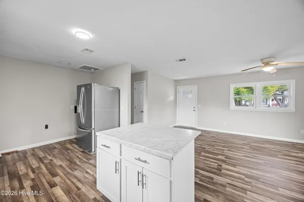 $2,300 | 26 Stoney Road, Castle Hayne, NC 28429