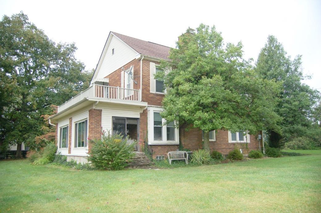 305 Cobb Road Aurora, IN 47001 - Photo 1 of 19 Gallery Image 1