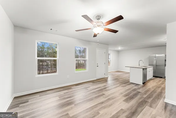 $349,900 | 174 Paces Lakes Overlook, Dallas, GA 30157