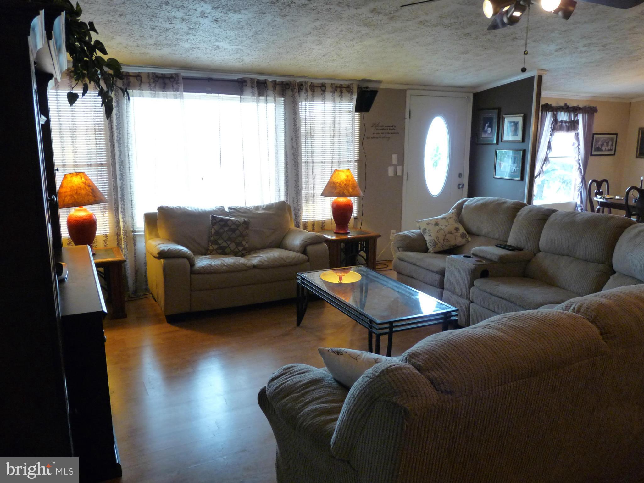 1810 Castleton Road Darlington, MD 21034 - Photo 16 of 30 Living Room