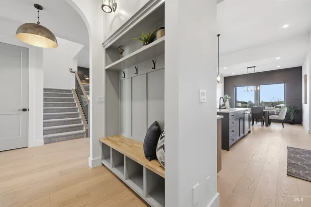 $1,249,900 | 42 East Shafer View Drive, Meridian, ID 83642