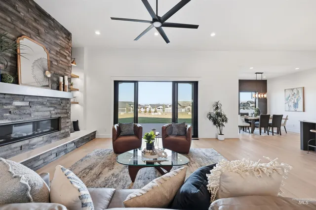 $1,249,900 | 42 East Shafer View Drive, Meridian, ID 83642