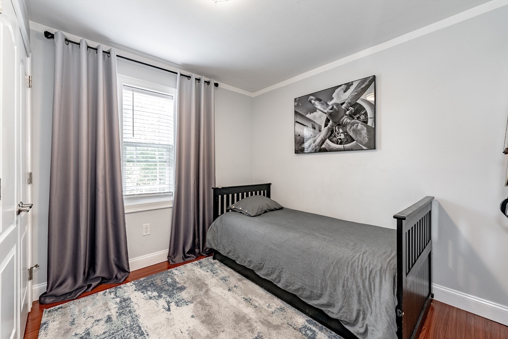 4 Coronet Road Holyoke, MA 01040 - Photo 14 of 29