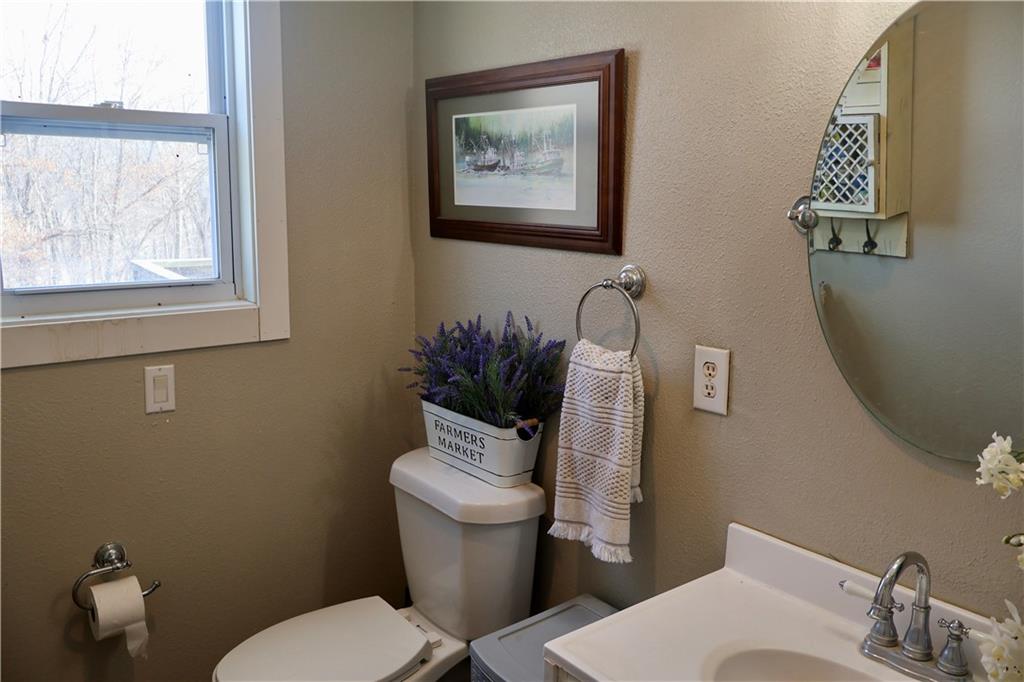 962 Northwest 445 Road Centerview, MO 64019 - Photo 9 of 23