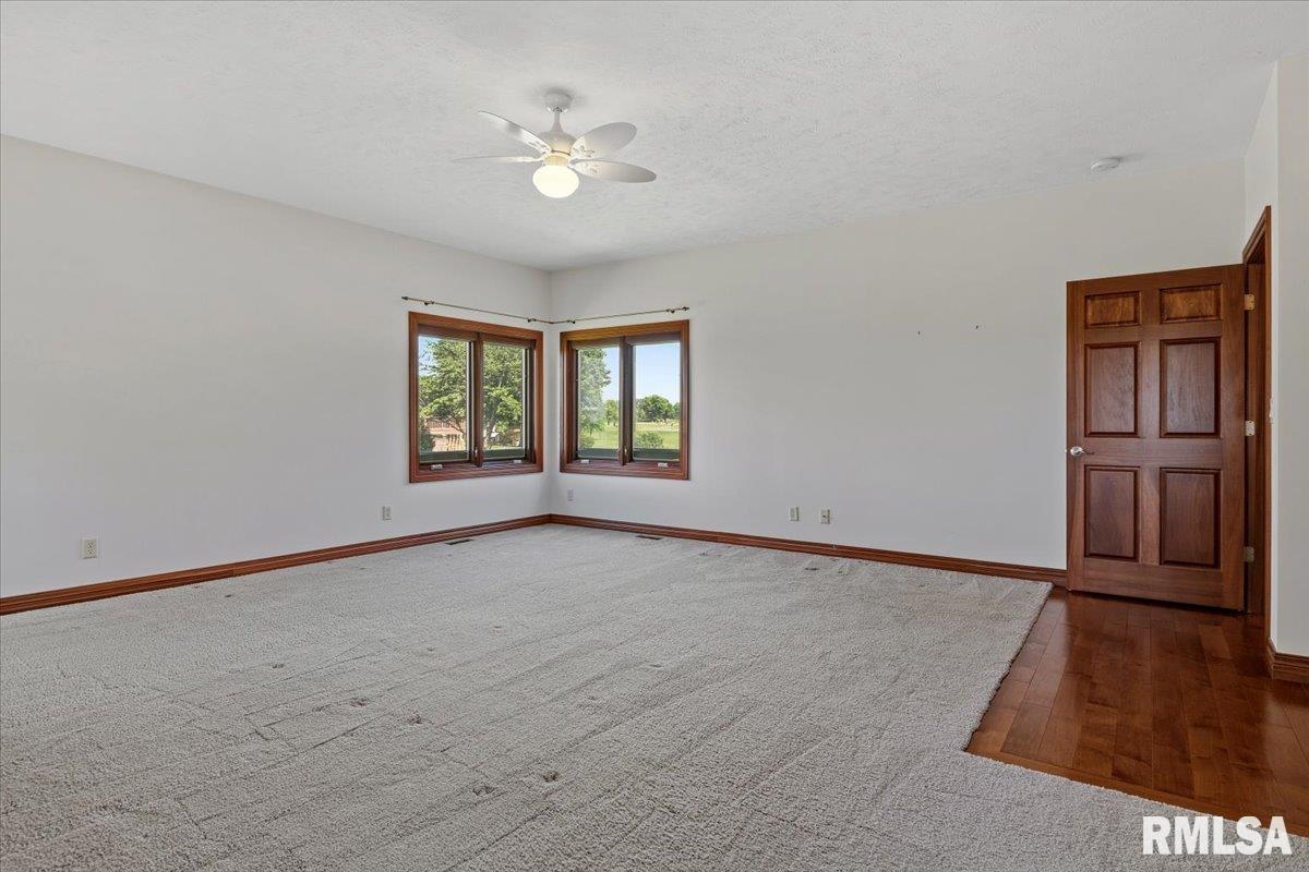 1582 West Autumn Ridge Road Sherman, IL 62707 - Photo 20 of 52