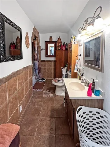 $160,000 | 28464 Bali Avenue, Warsaw, MO 65355