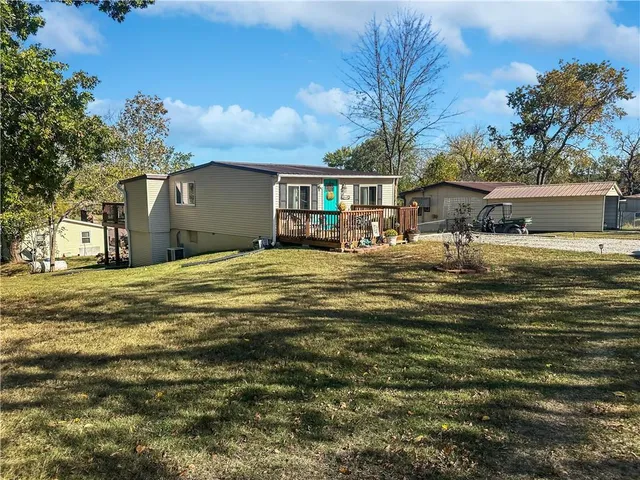 $160,000 | 28464 Bali Avenue, Warsaw, MO 65355