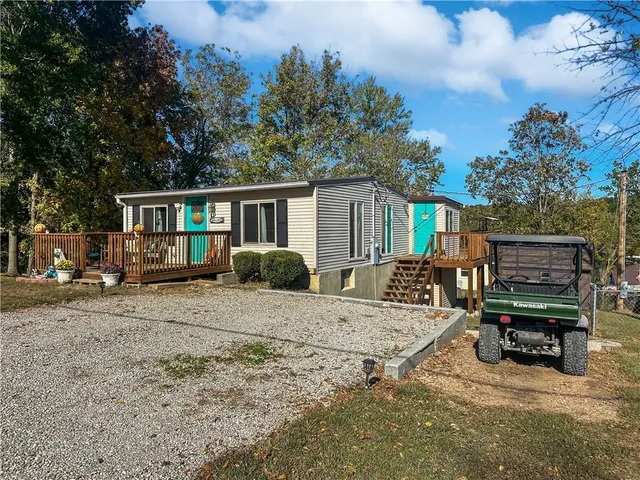 $160,000 | 28464 Bali Avenue, Warsaw, MO 65355