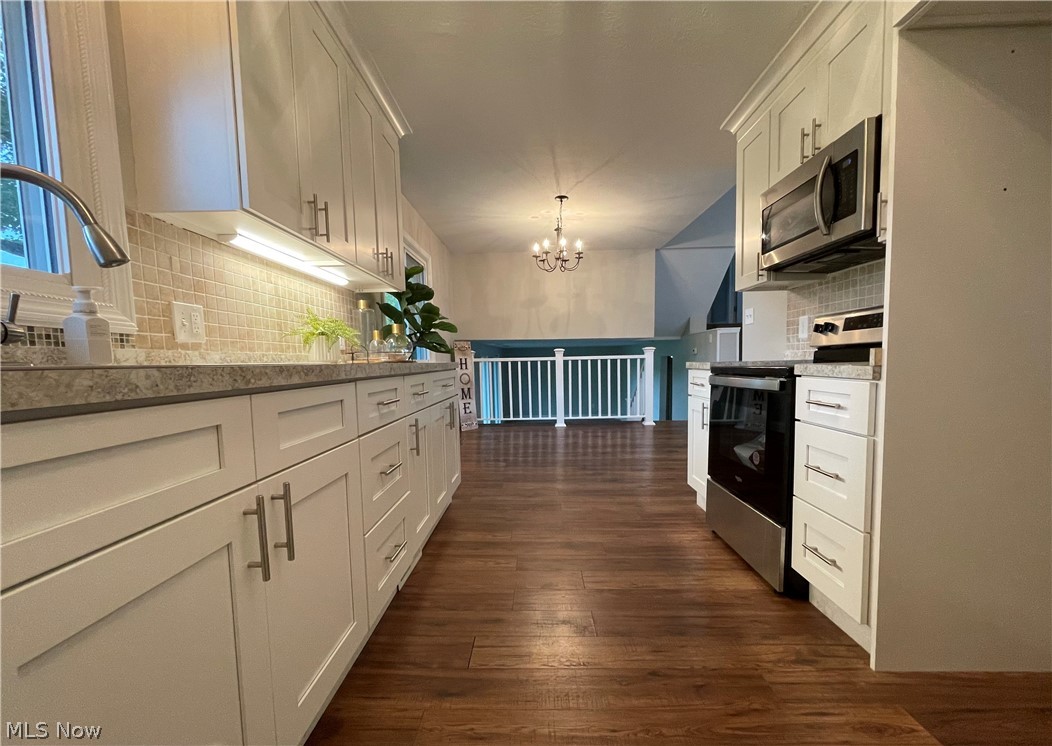 3086 Bancroft Road Akron, OH 44333 - Photo 9 of 22 Gallery Image 9