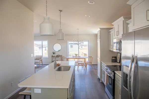 $397,473 | 6794 Meadow View Drive South, Fargo, ND 58104