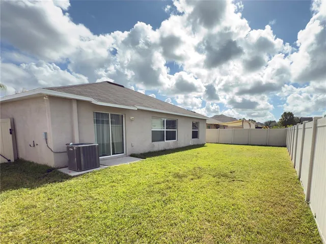 $455,000 | 304 Cascade Bend Drive, Ruskin, FL 33570