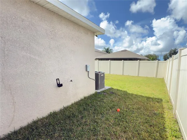 $455,000 | 304 Cascade Bend Drive, Ruskin, FL 33570