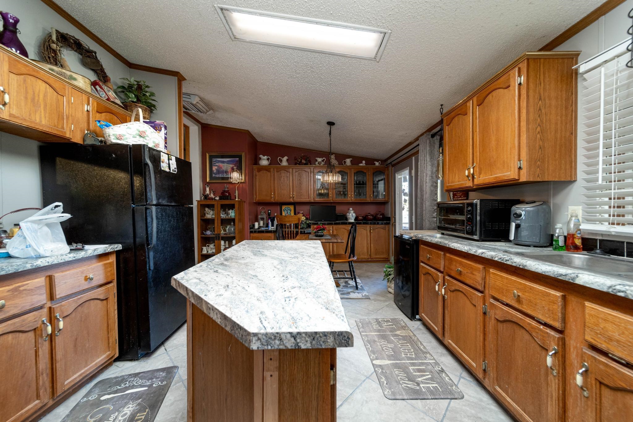 938 22 Road Grand Junction, CO 81505 - Photo 7 of 26 Gallery Image 7