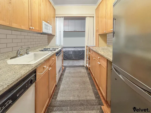 $229,900 | 106-15 Queens Boulevard, Unit 3J | Forest Hills