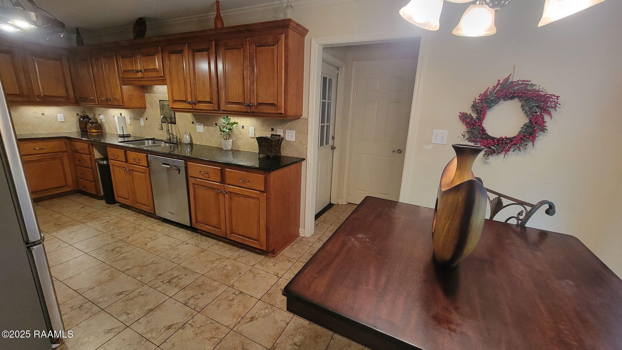 602 Fairview Parkway Lafayette, LA 70508 - Photo 16 of 29 Kitchen 2