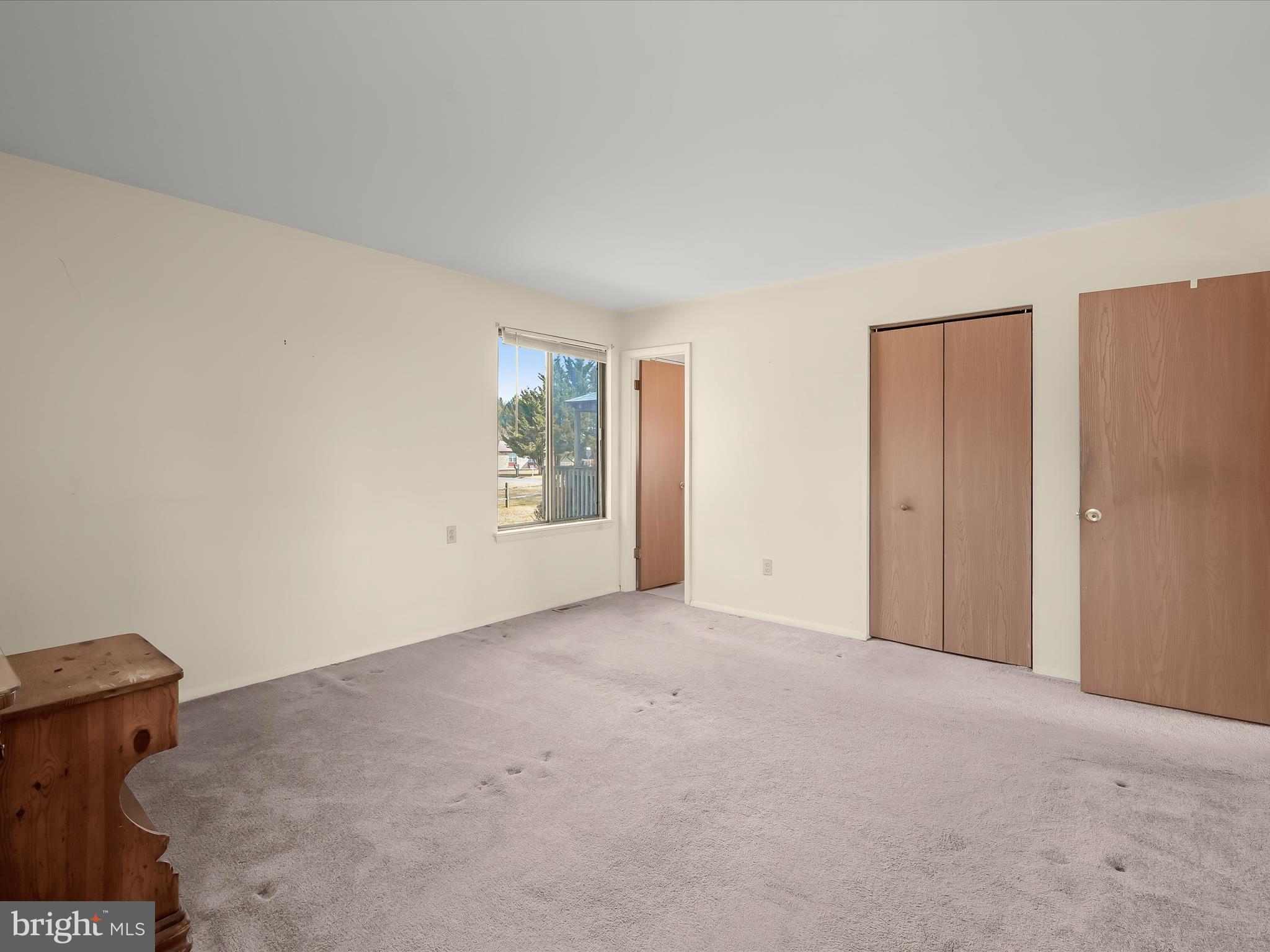 1100 Cedarbrook Road Hampstead, MD 21074 - Photo 20 of 46 an empty room with windows