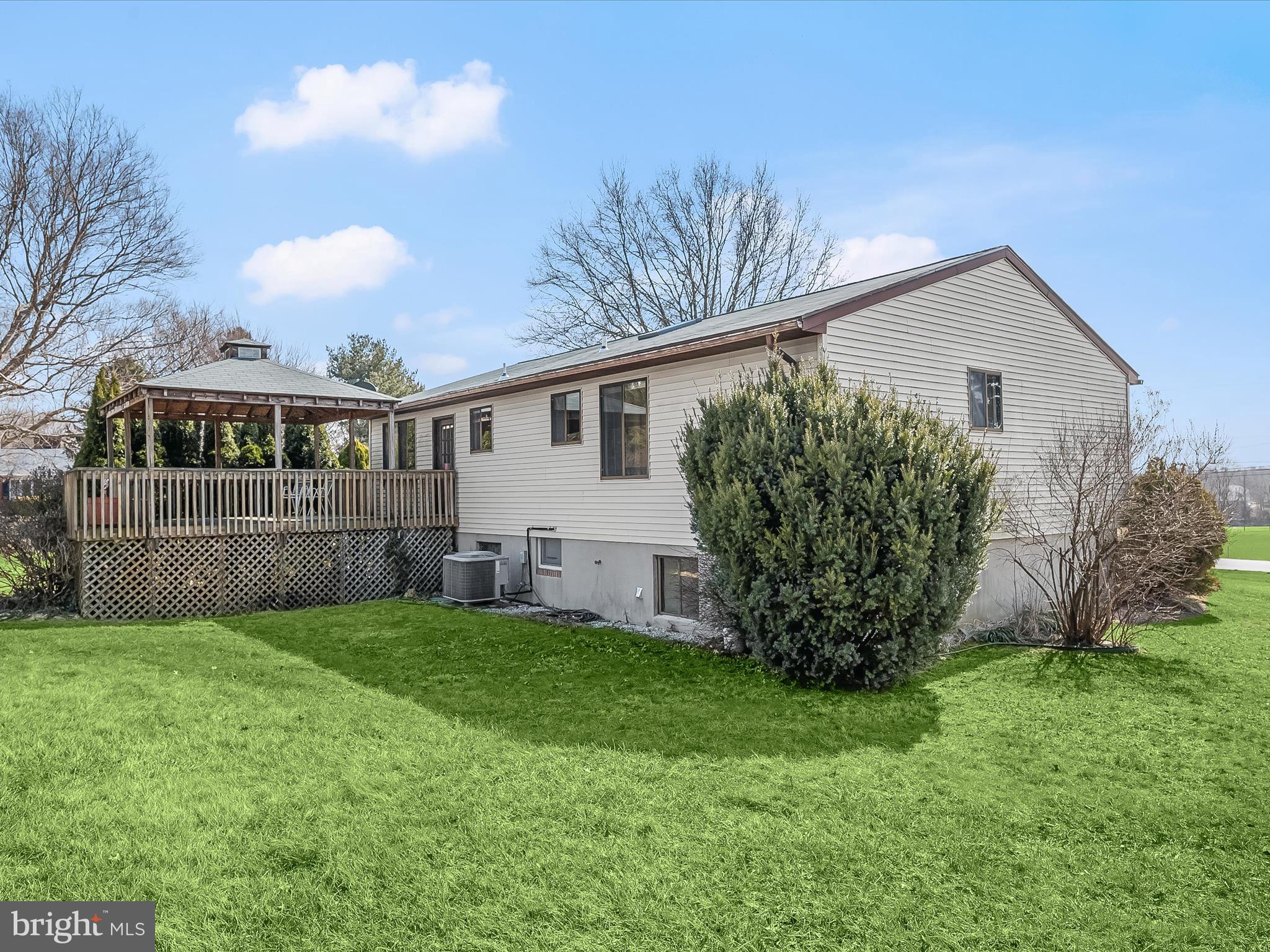 1100 Cedarbrook Road Hampstead, MD 21074 - Photo 35 of 46 a view of a house with backyard and garden